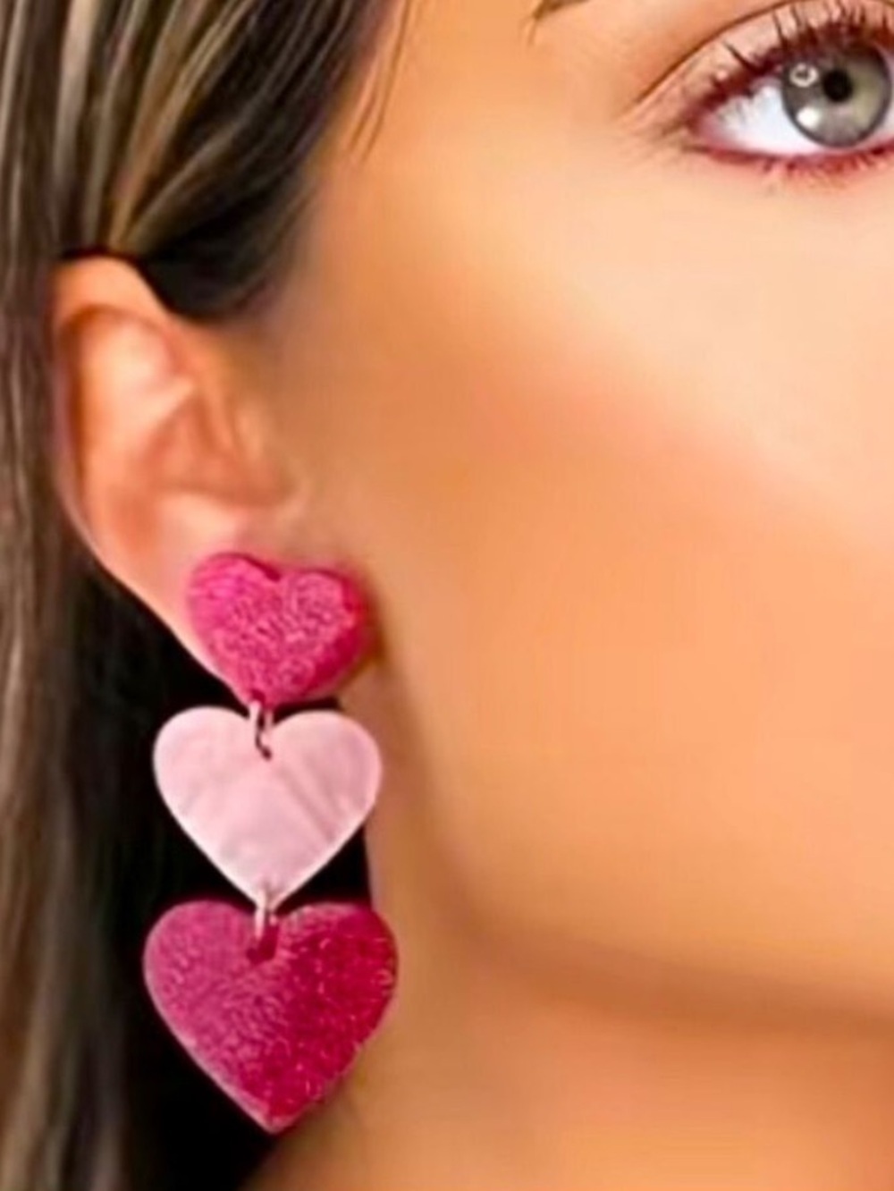 Pink Sparkle Geometric Heart Shape Dangle Pierced Earrings - Picture 1 of 4